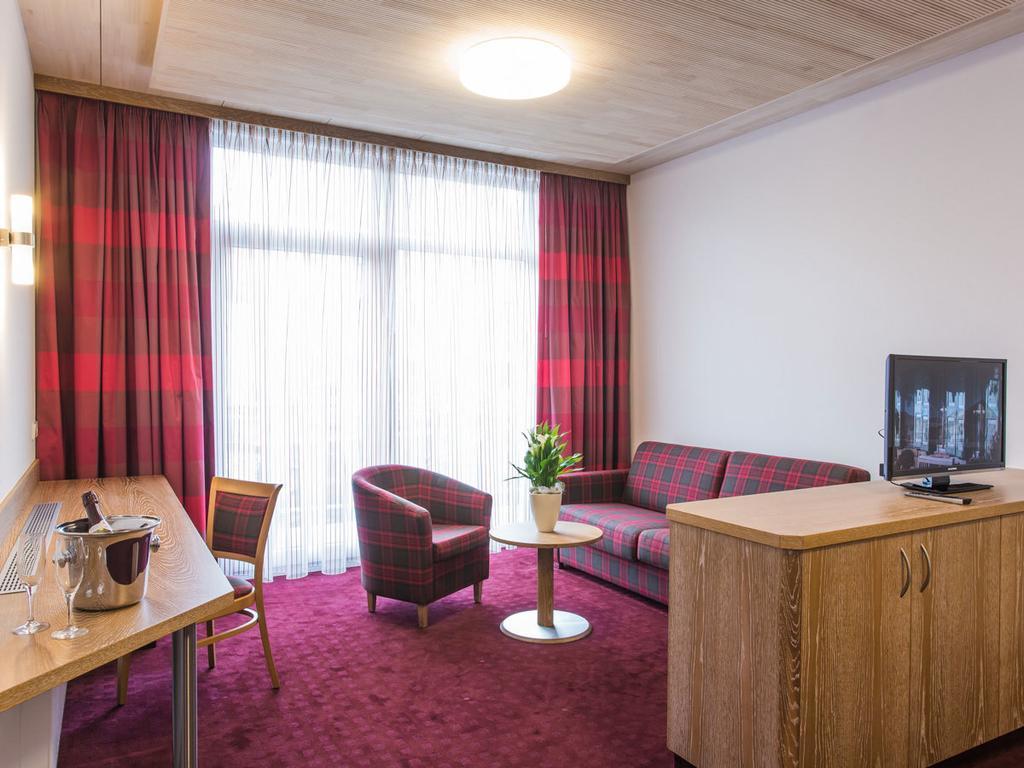 Hotel Kreuz Gaestehaus Und Lauchertbar Mit Terrasse Gammertingen Kültér fotó